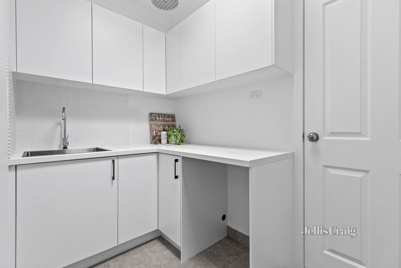 3/31 Ella Grove, Chelsea image 15