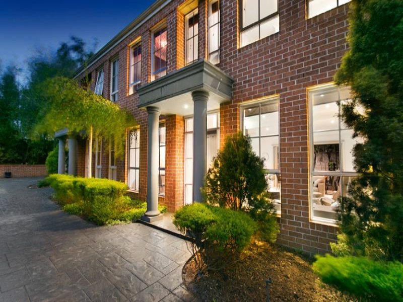 3/310 Cotham Road, Kew image 2