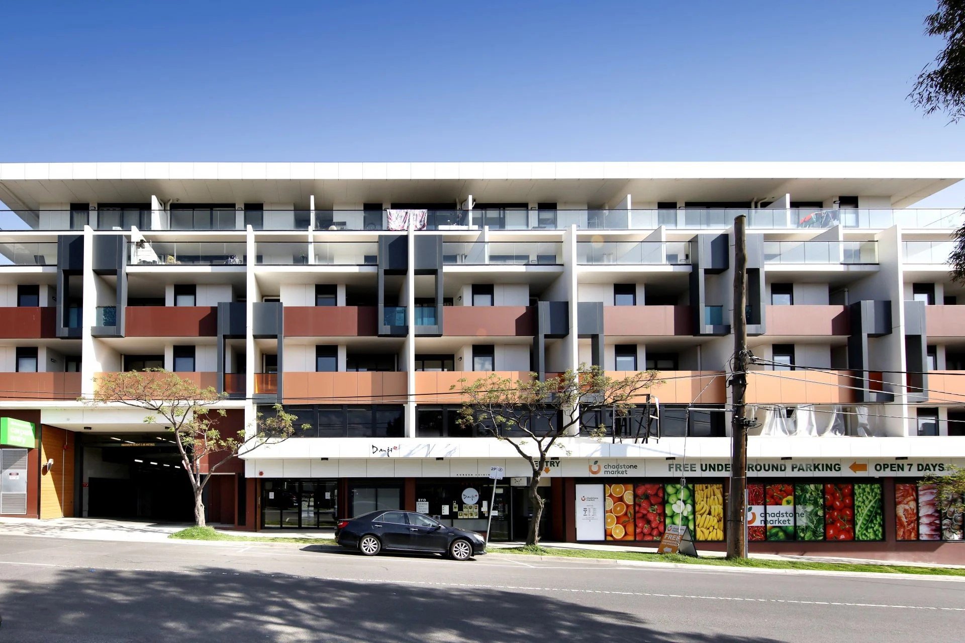 Property Gallery - Main Image