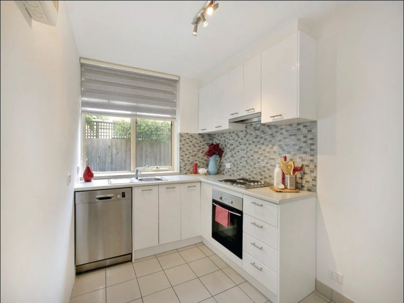 3/32 Barton Street, Hawthorn image 3