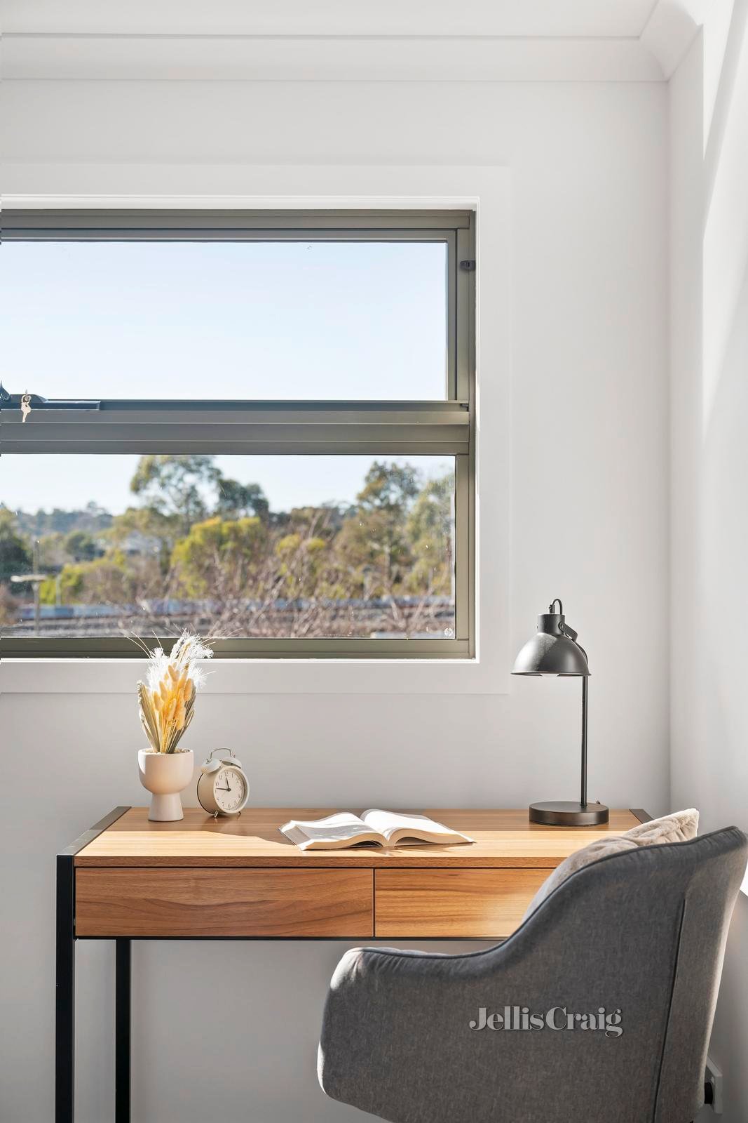 3/32 Felix Grove, Mooroolbark image 12