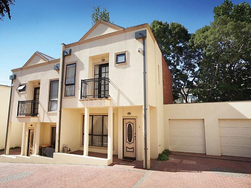 3/32 Fisher Parade, ASCOT VALE VIC 3032