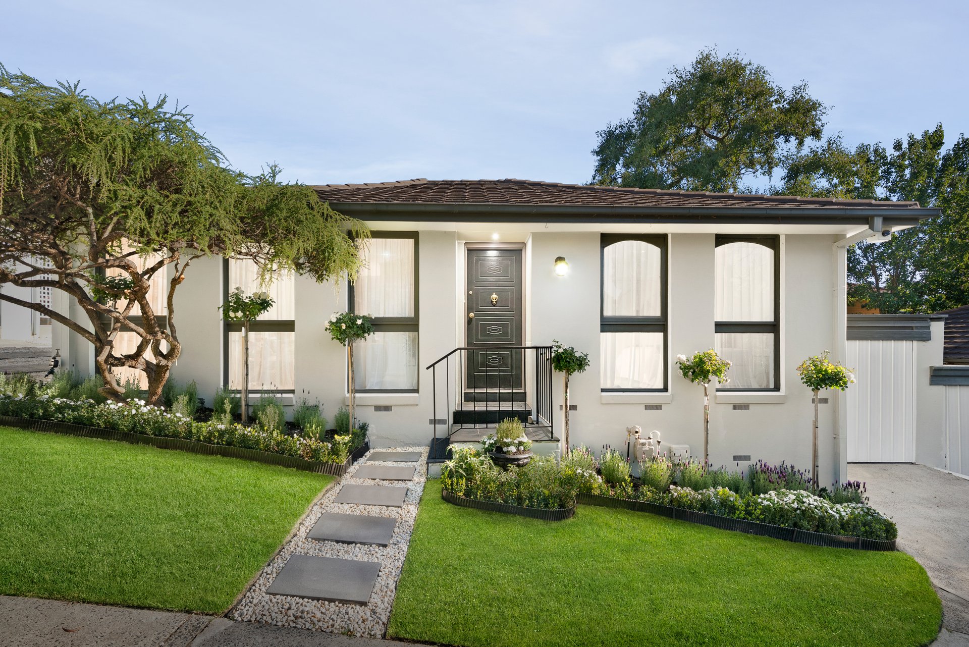 3/32 Florence Road, Surrey&nbsp;Hills image 1