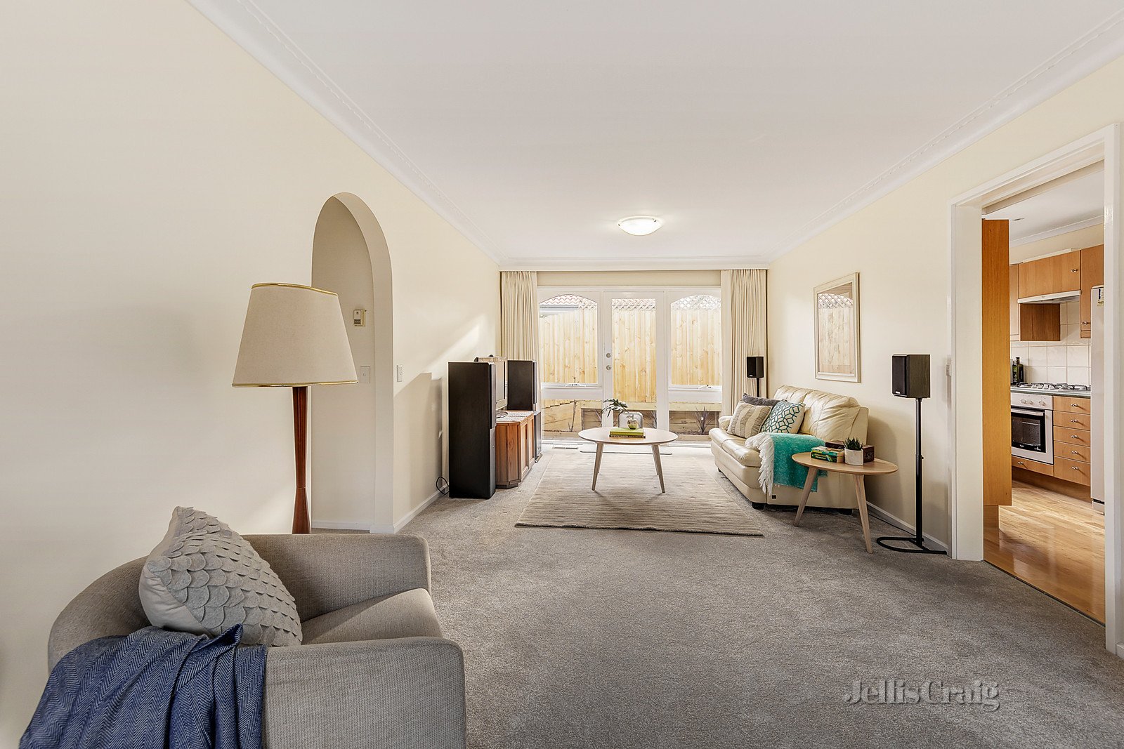 3/32 Iris Road, Glen Iris image 2