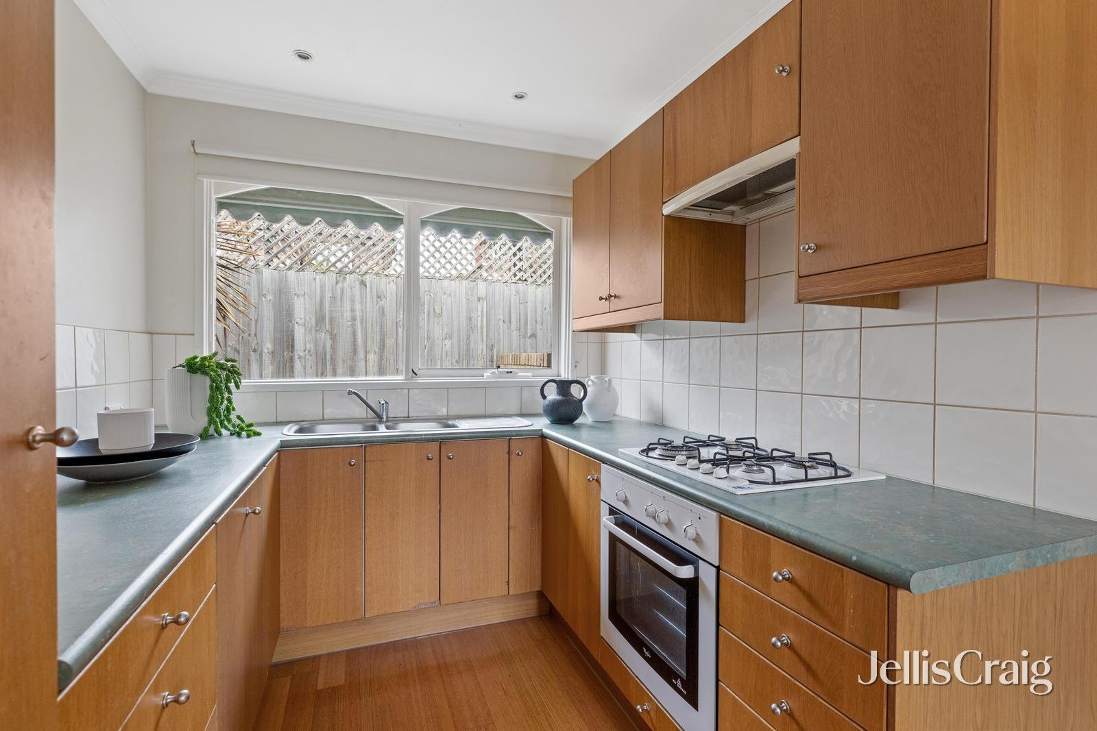3/32 Iris Road, Glen Iris image 5