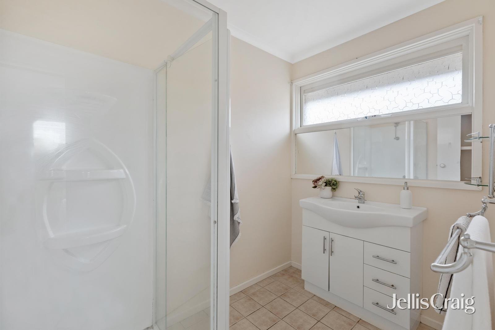 3/32 Iris Road, Glen Iris image 7