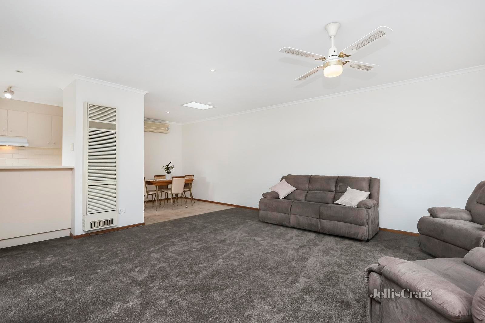 3/32 Johnston Street, Newport image 4