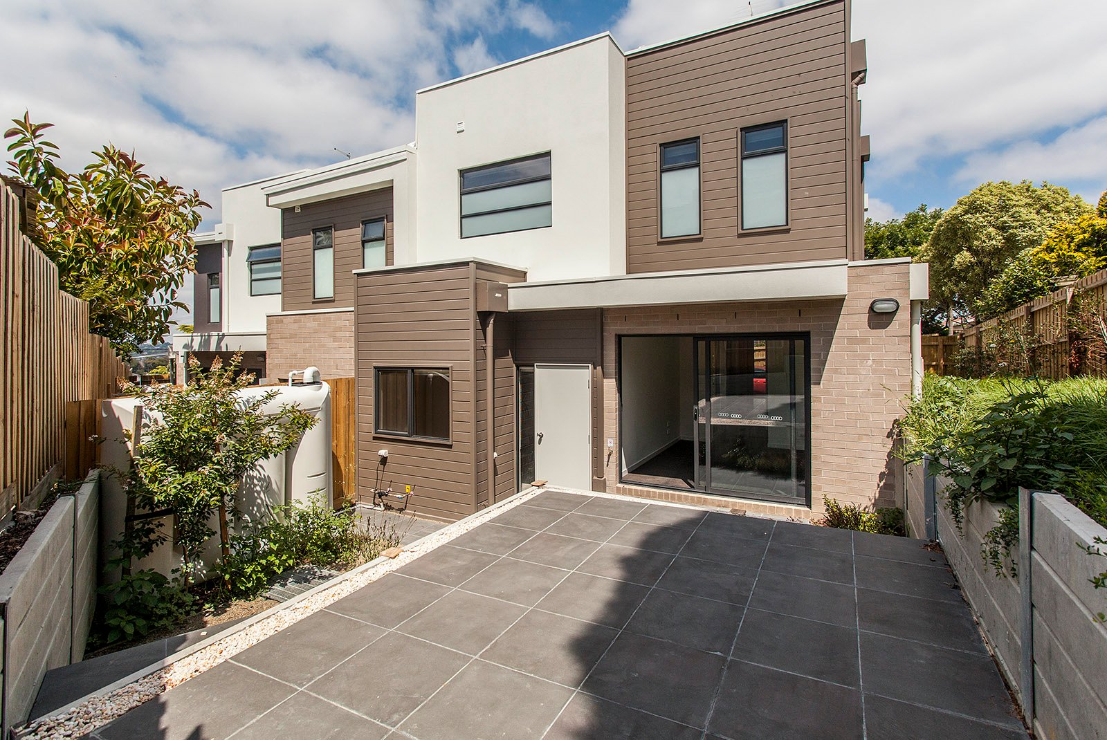 Property Gallery Thumbnail 5