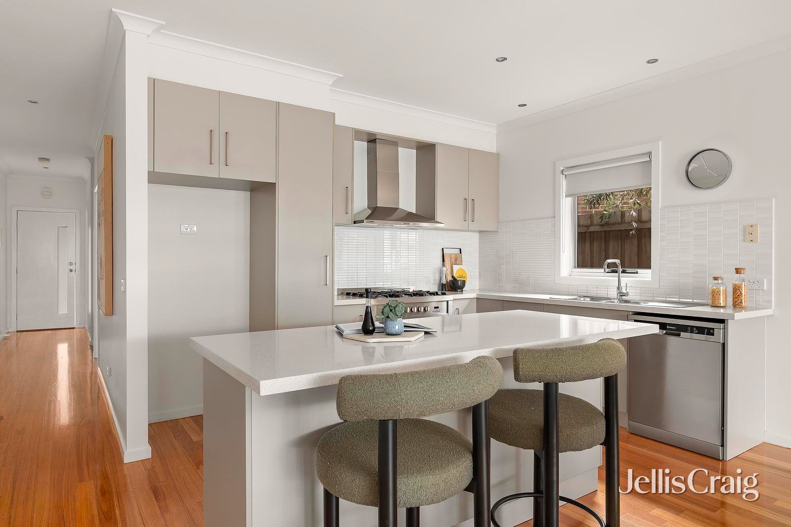 3/32 View Street, Pascoe Vale image 4