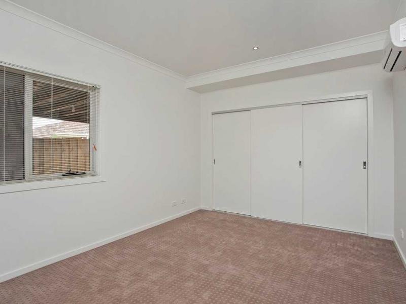 3/32 View Street, Pascoe Vale image 3