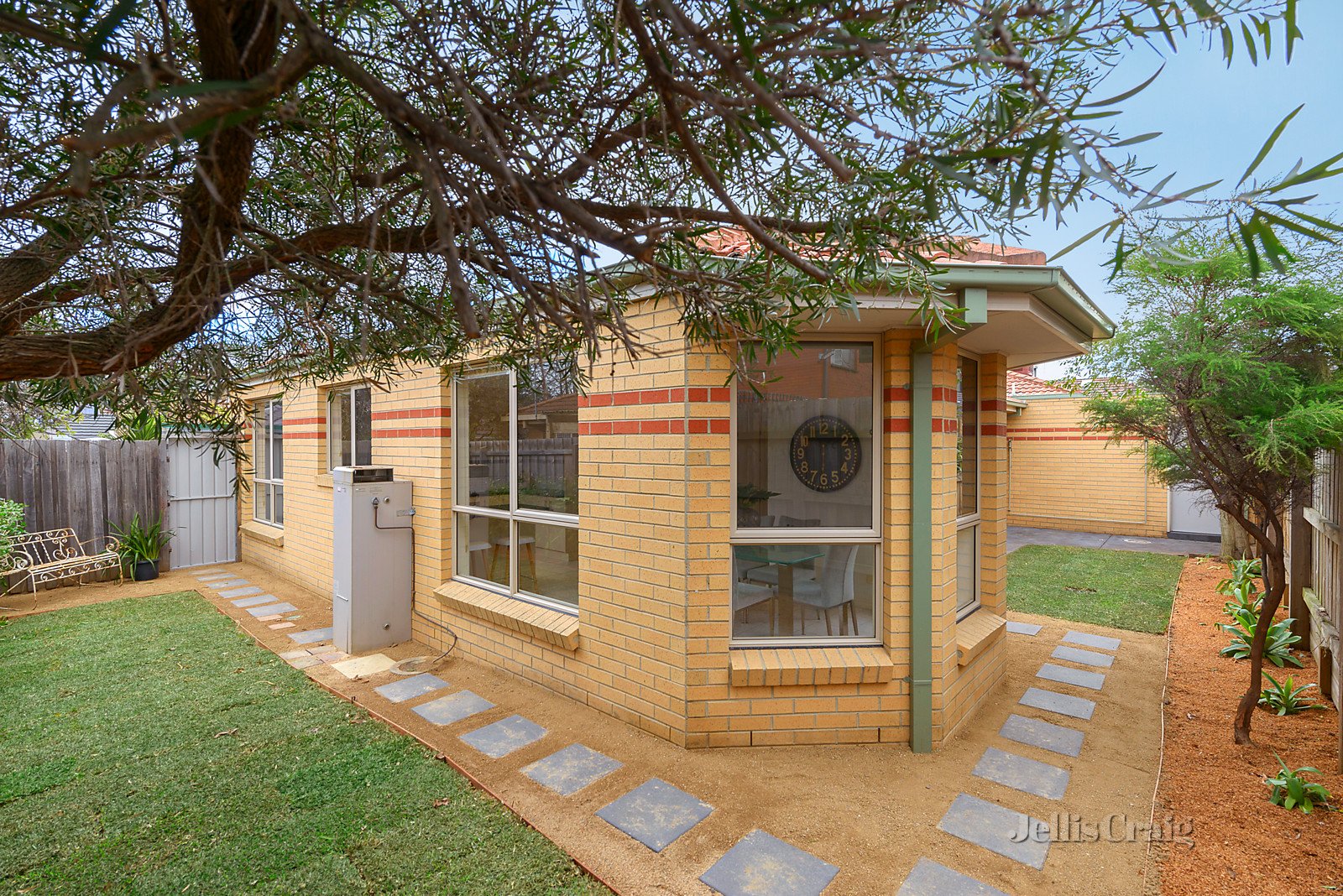 3/32 Waiora Road, Rosanna image 5