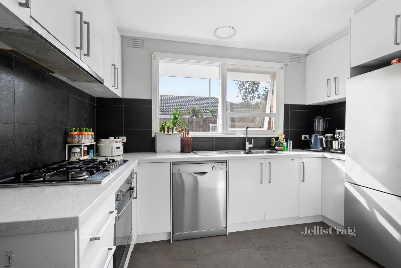3/321-323 Waverley Road, Mount Waverley image 3