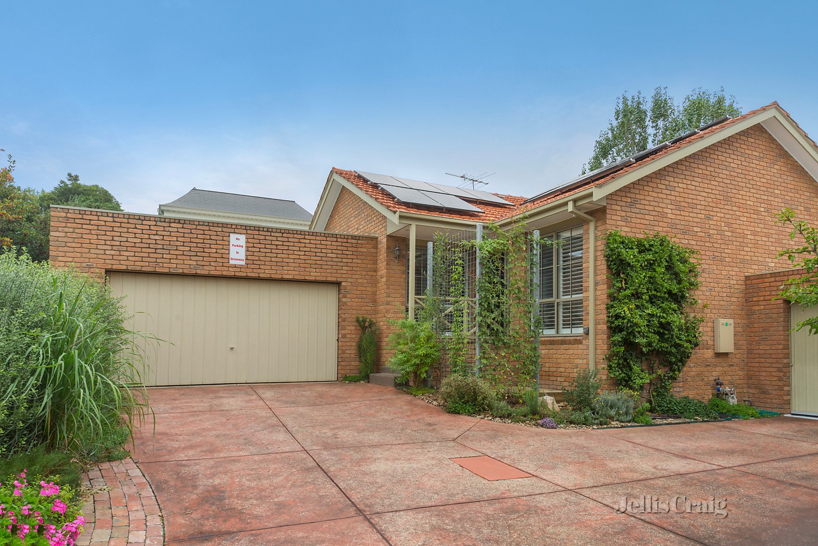 3/324 Cotham Road, Kew image 3