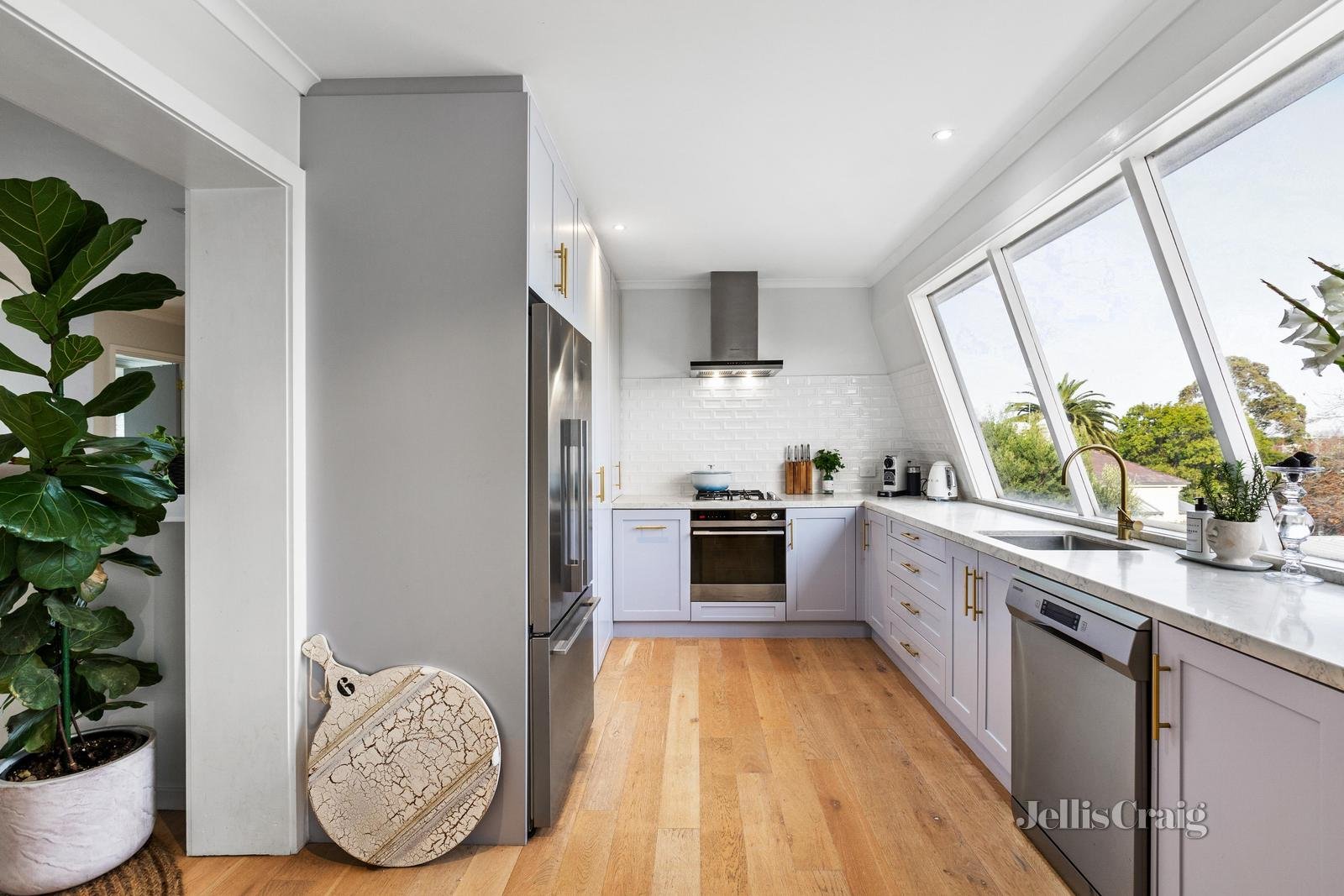 332A Barkers Road, Hawthorn image 3