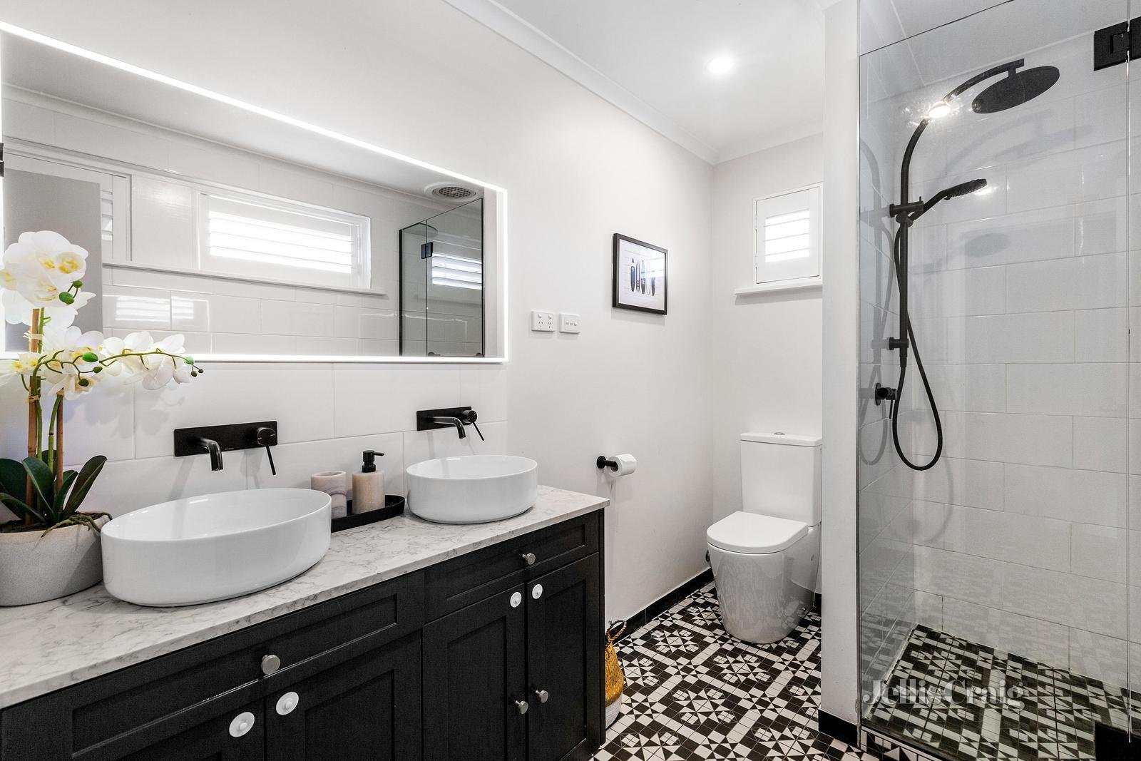 332A Barkers Road, Hawthorn image 5