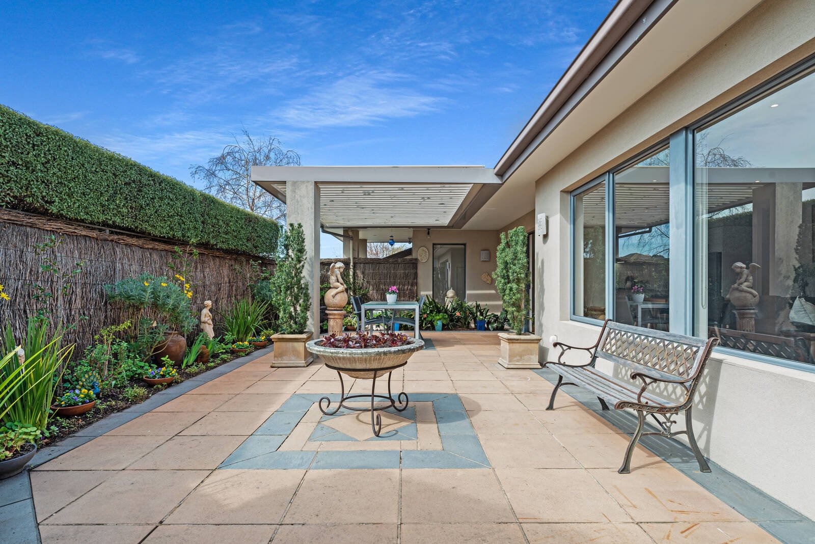 Property Gallery Thumbnail 8