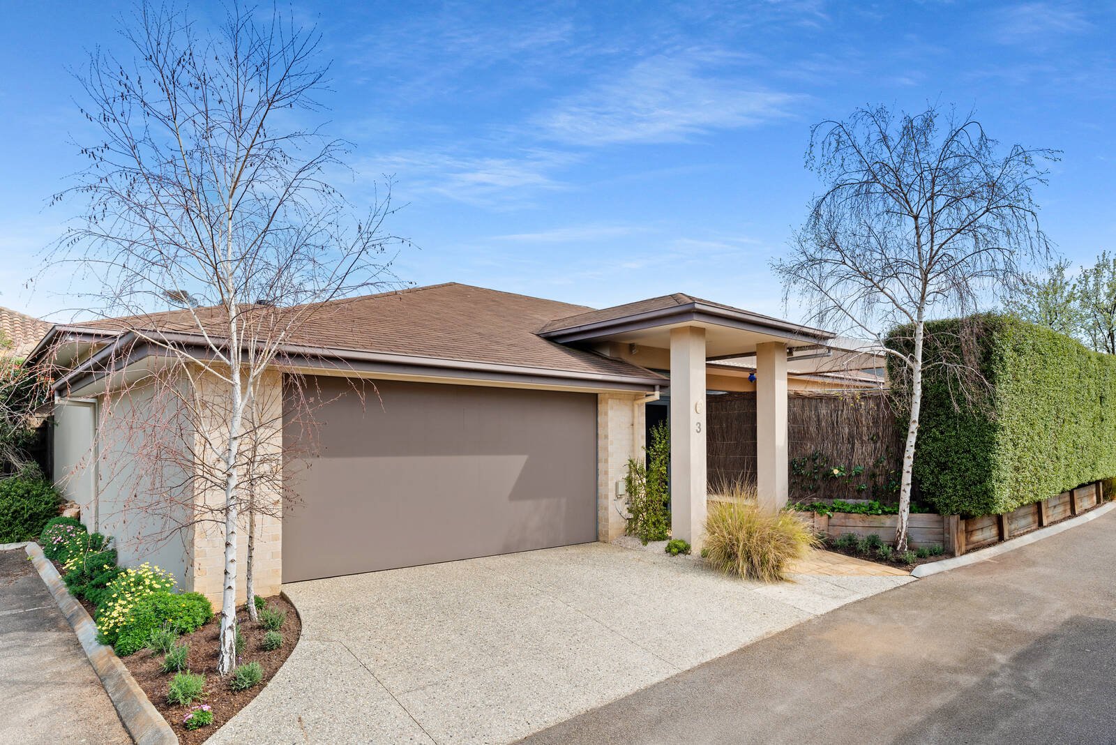 Property Gallery Thumbnail 9