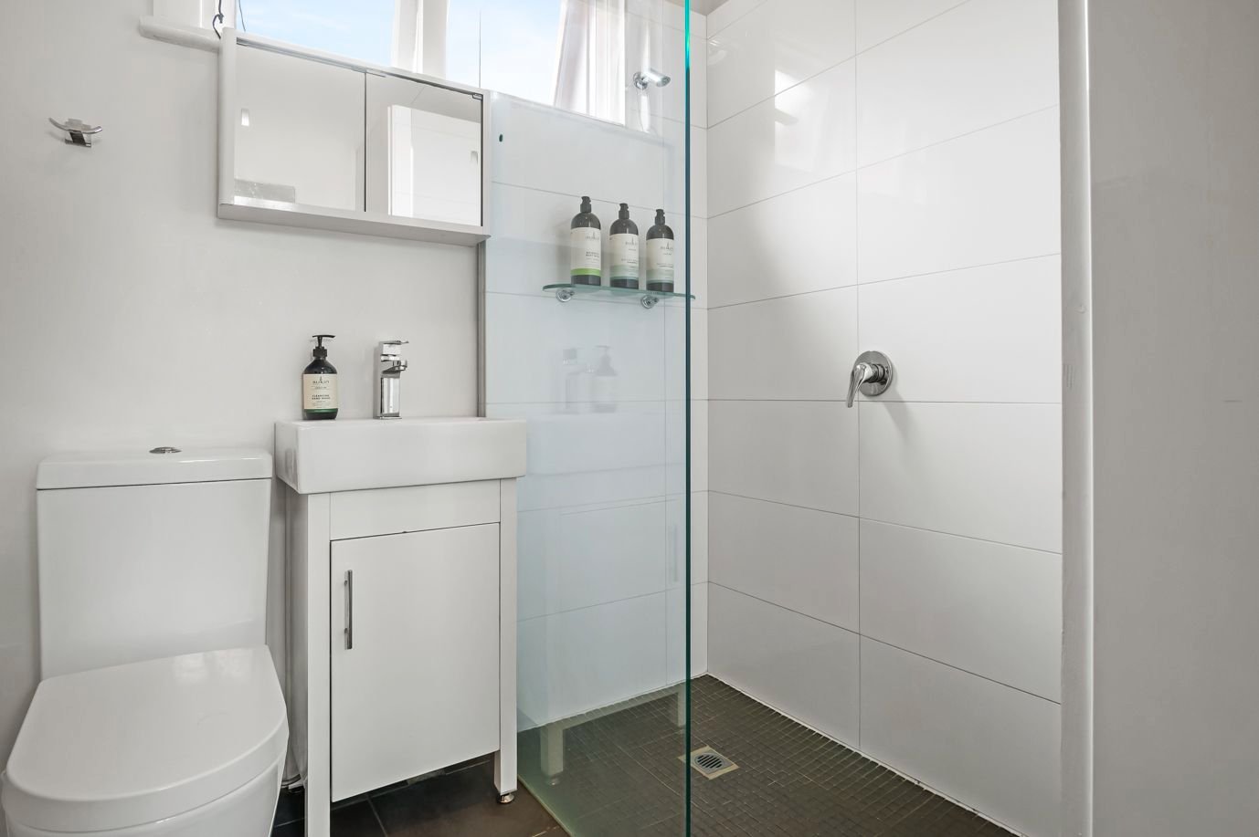 3/33 Bevan Street, Albert Park image 8