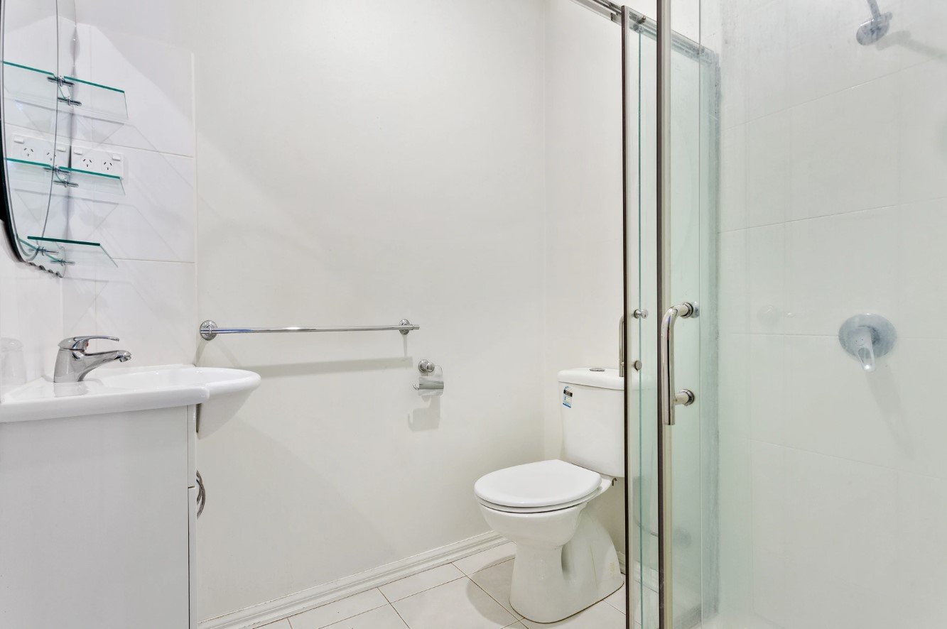3/33 Bletchley Road, Hughesdale image 6