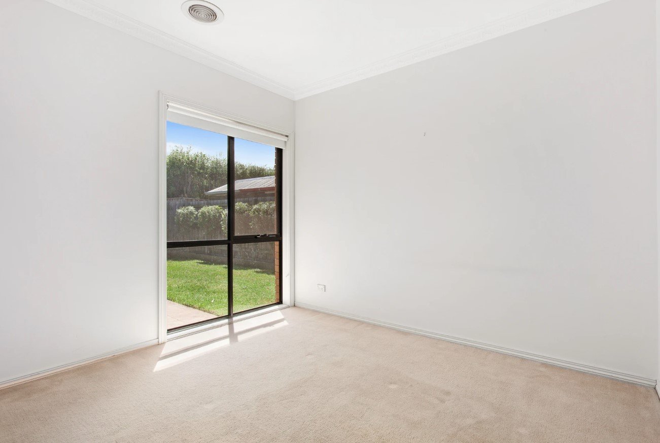 3/33 Bletchley Road, Hughesdale image 5