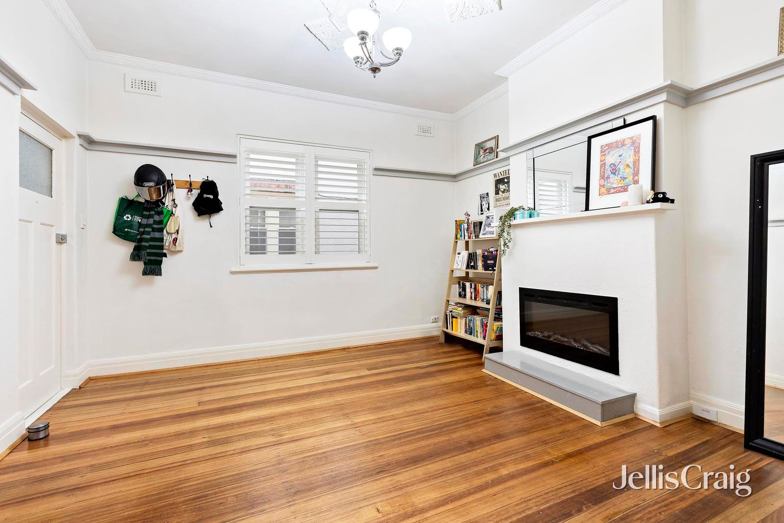 3/33 Docker Street, Elwood image 2