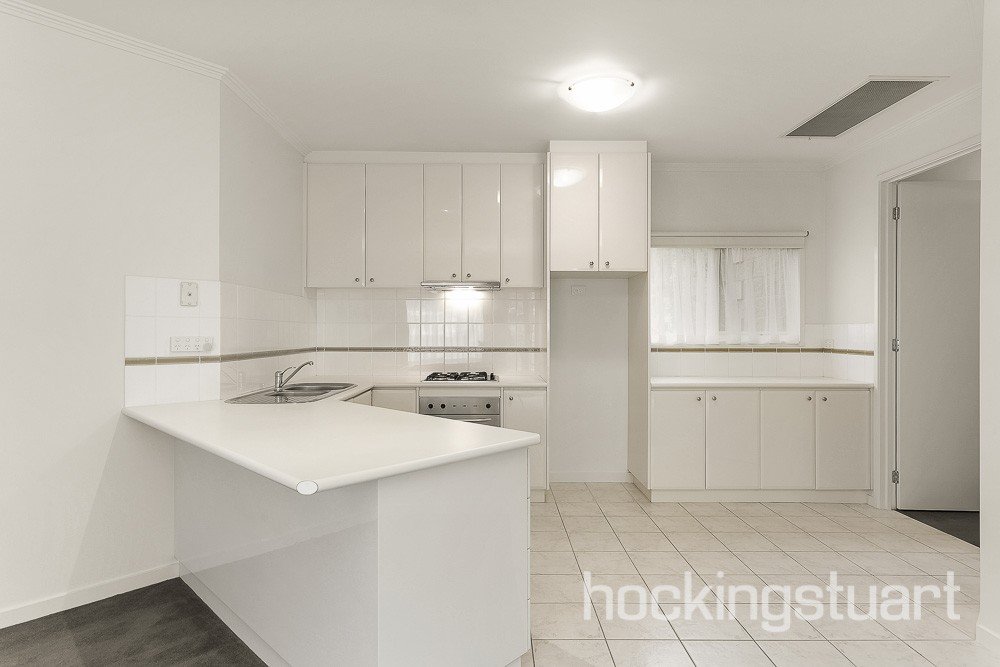 3/33 Francesca Street, Mont Albert North image 2