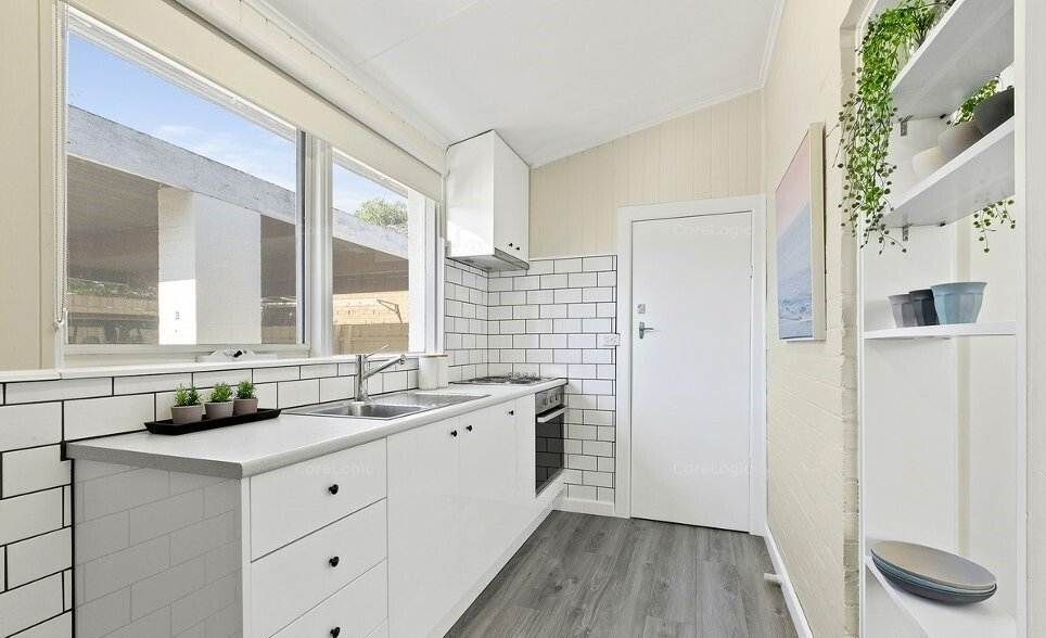 3/33 Kangaroo Road, Murrumbeena image 2