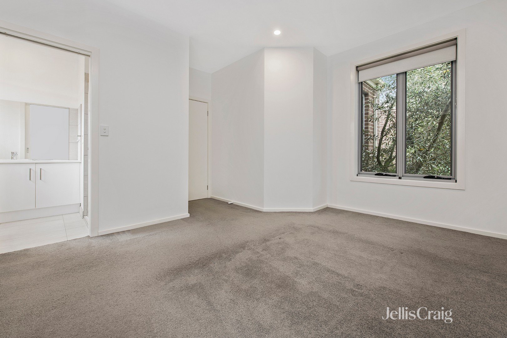 3/33 Upton Street, Altona image 5