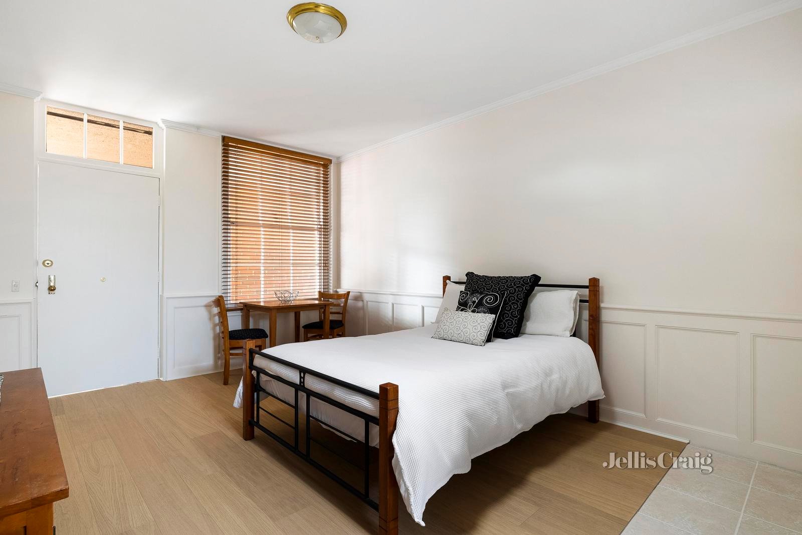 333/51 Rathdowne Street, Carlton image 3
