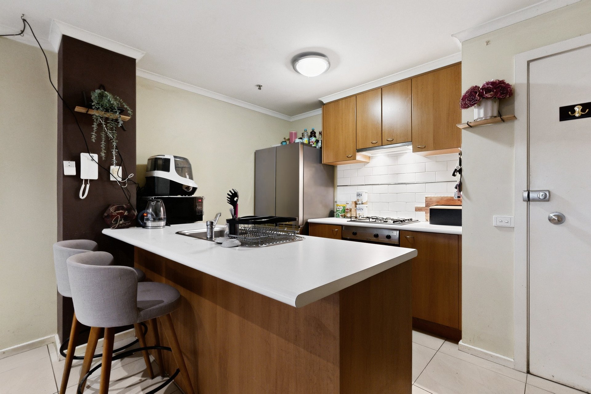 33/38 Kavanagh Street, Southbank image 1