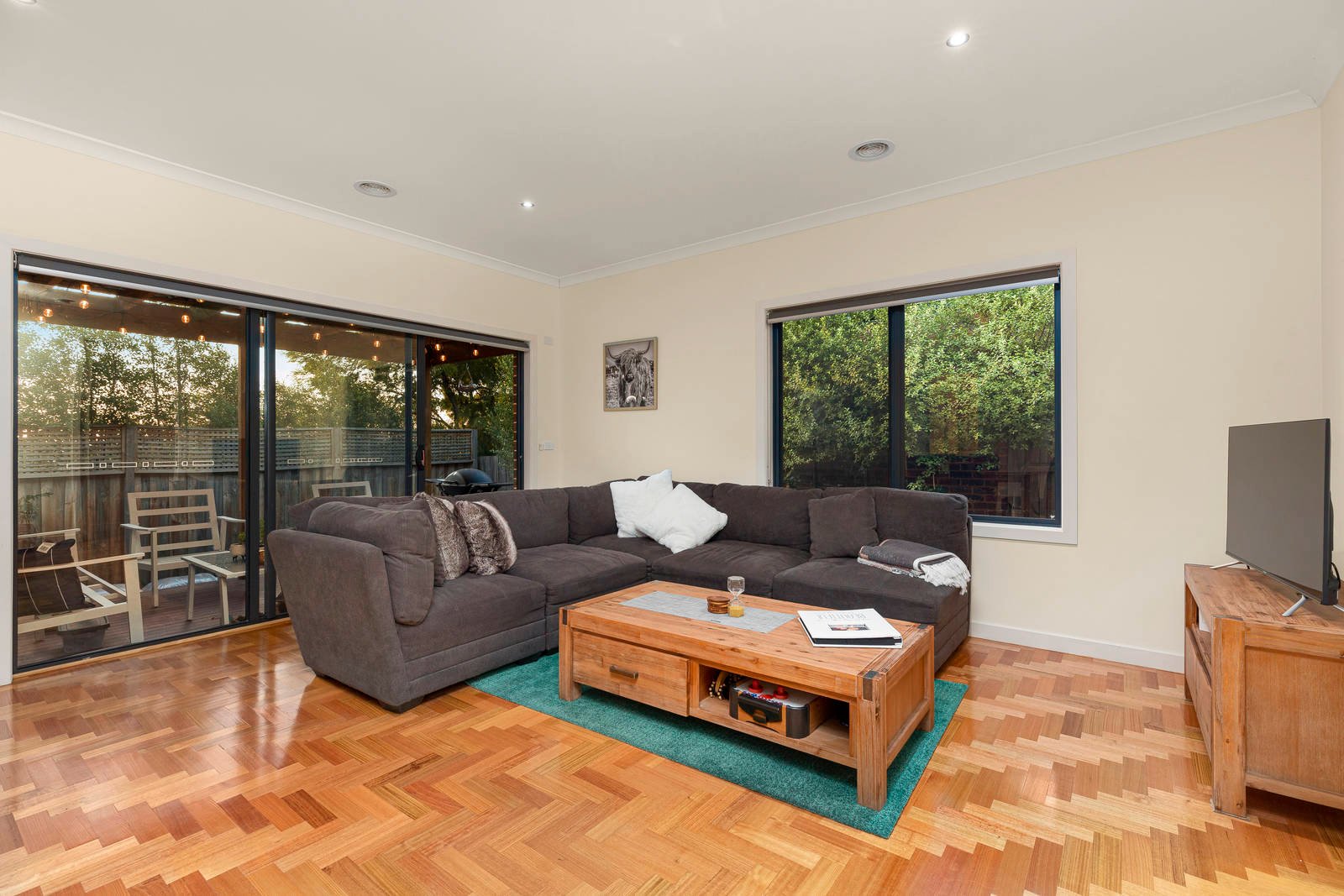 Property Gallery Thumbnail 4
