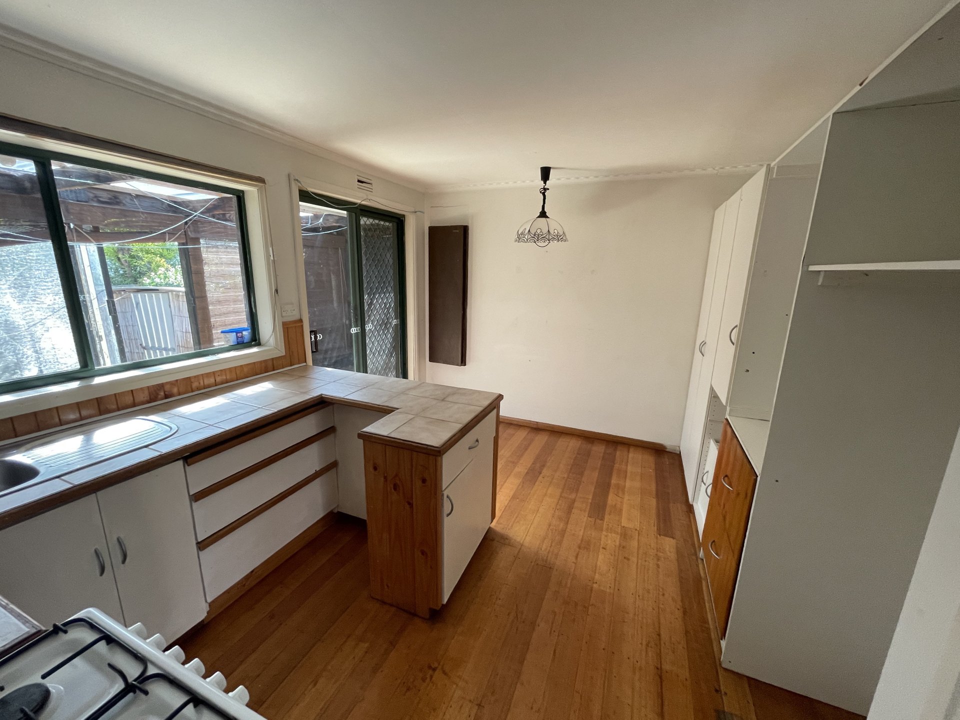 3/34 Ballater Avenue, Newtown image 2