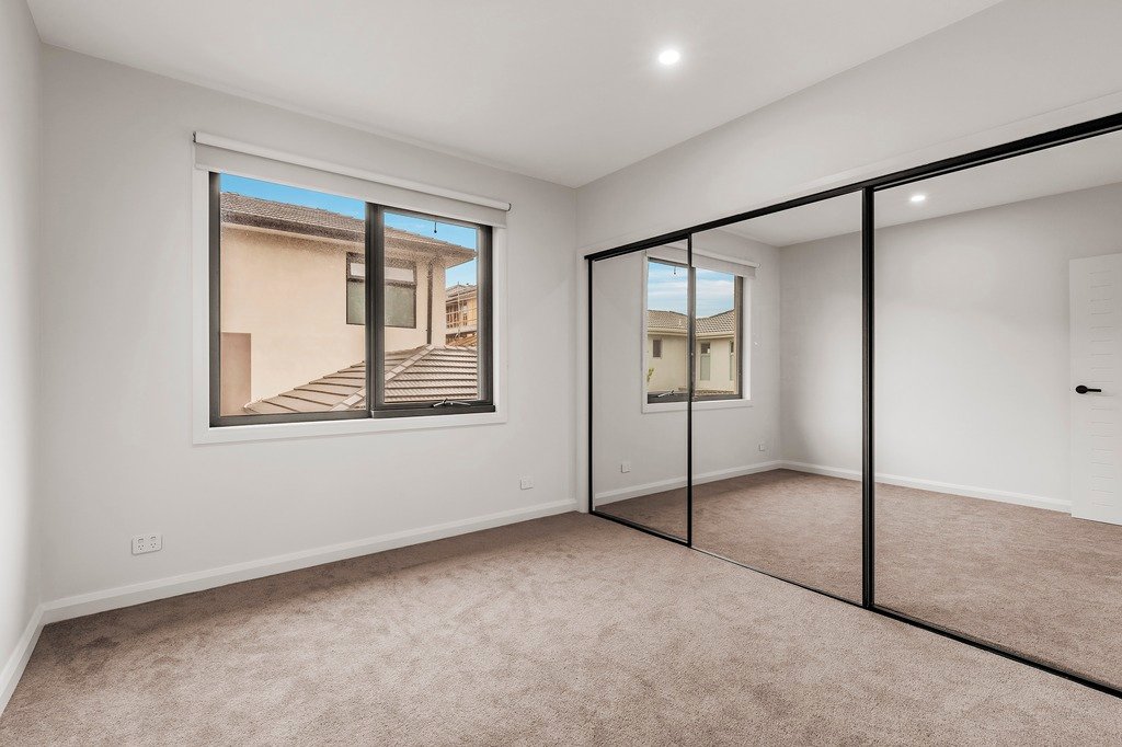 3/34 Boronia Grove, Doncaster East image 8