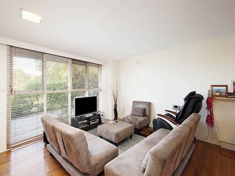 3/34 Davis Street, Kew image 2