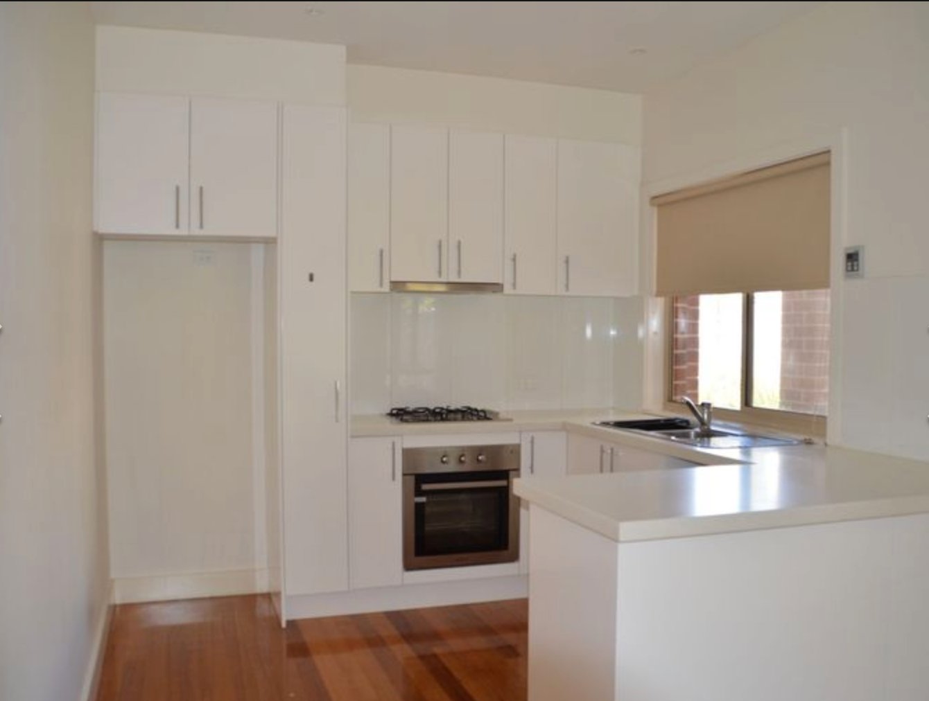 3/34 Sunray Avenue, Cheltenham image 2