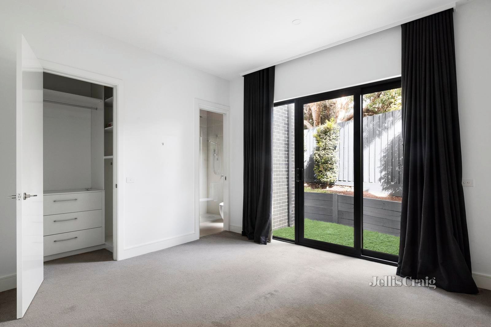 3/34 Wilfred Road, Ivanhoe East image 8