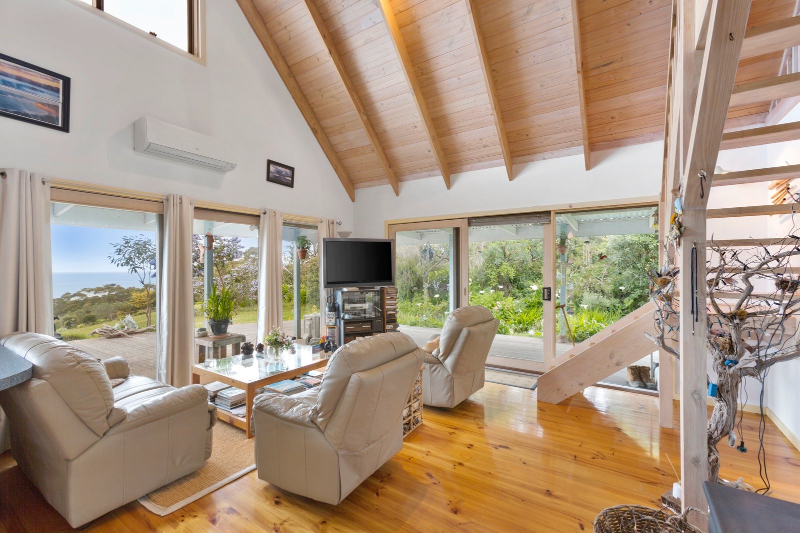 Property Gallery Thumbnail 7