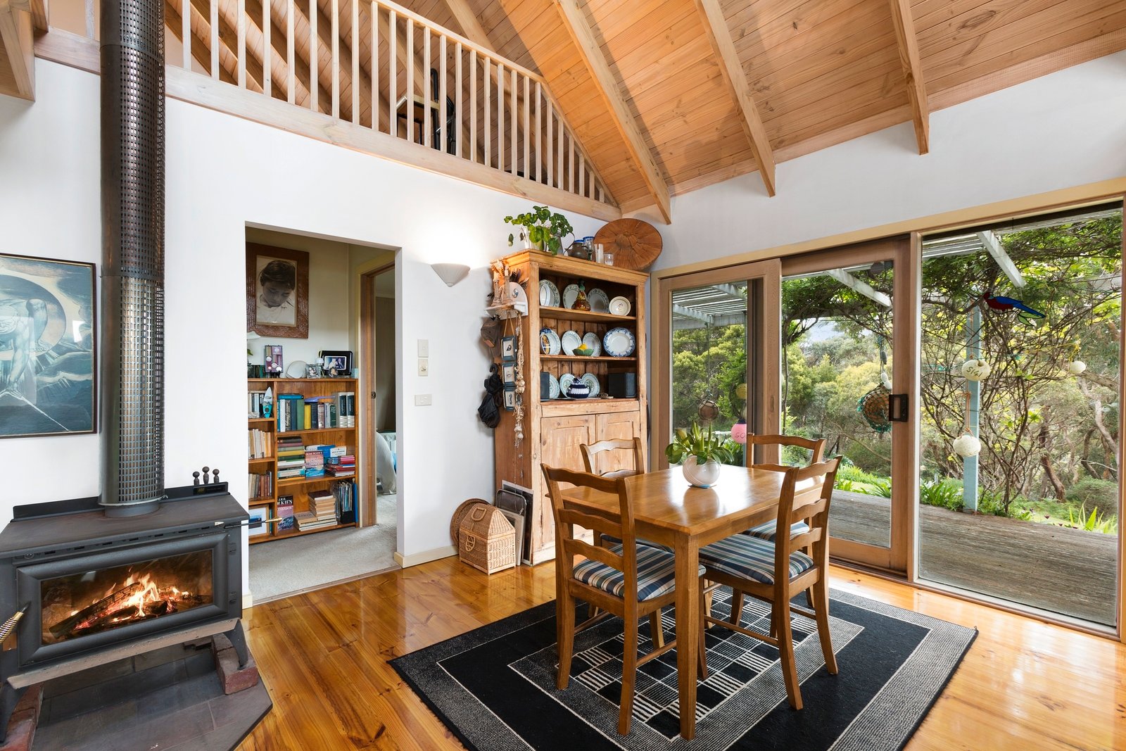 Property Gallery Thumbnail 8