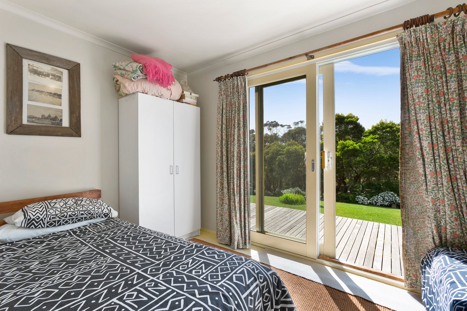 Property Gallery Thumbnail 19