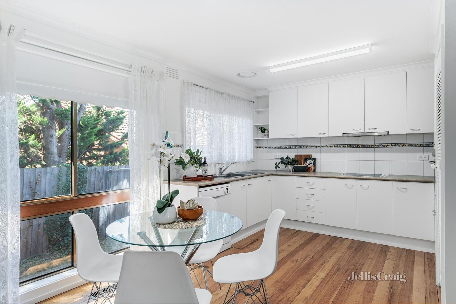 3/343 George Street, Doncaster image 2