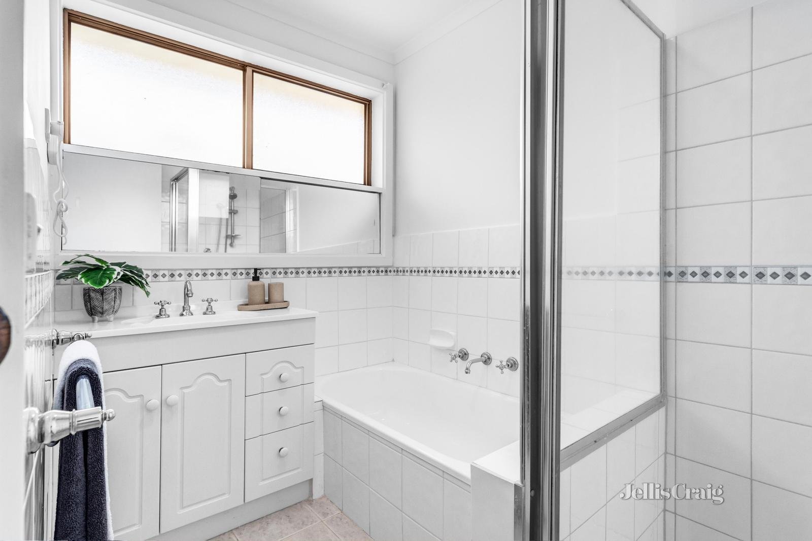 3/343 George Street, Doncaster image 5