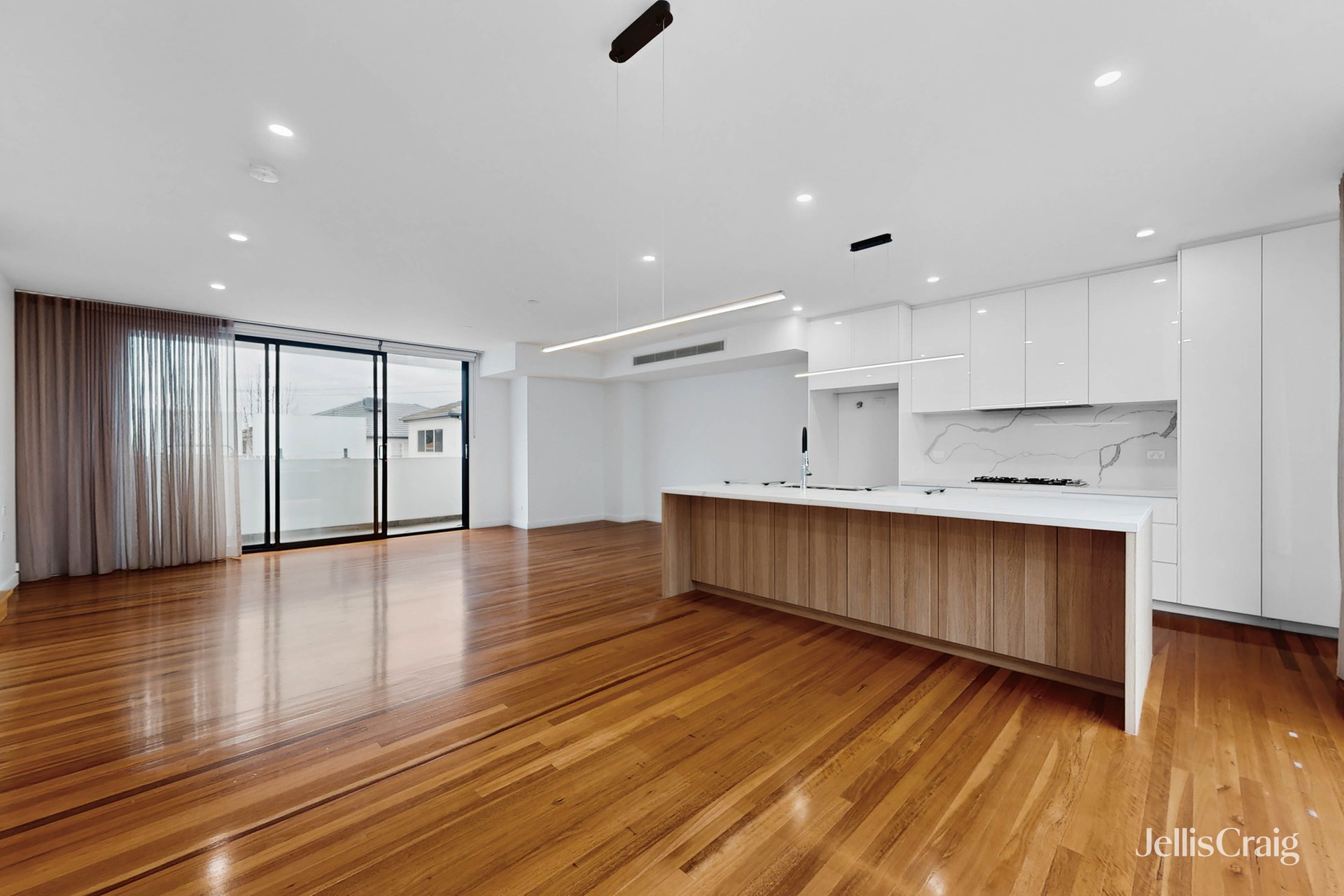 3/35 Afton Street, Aberfeldie image 2