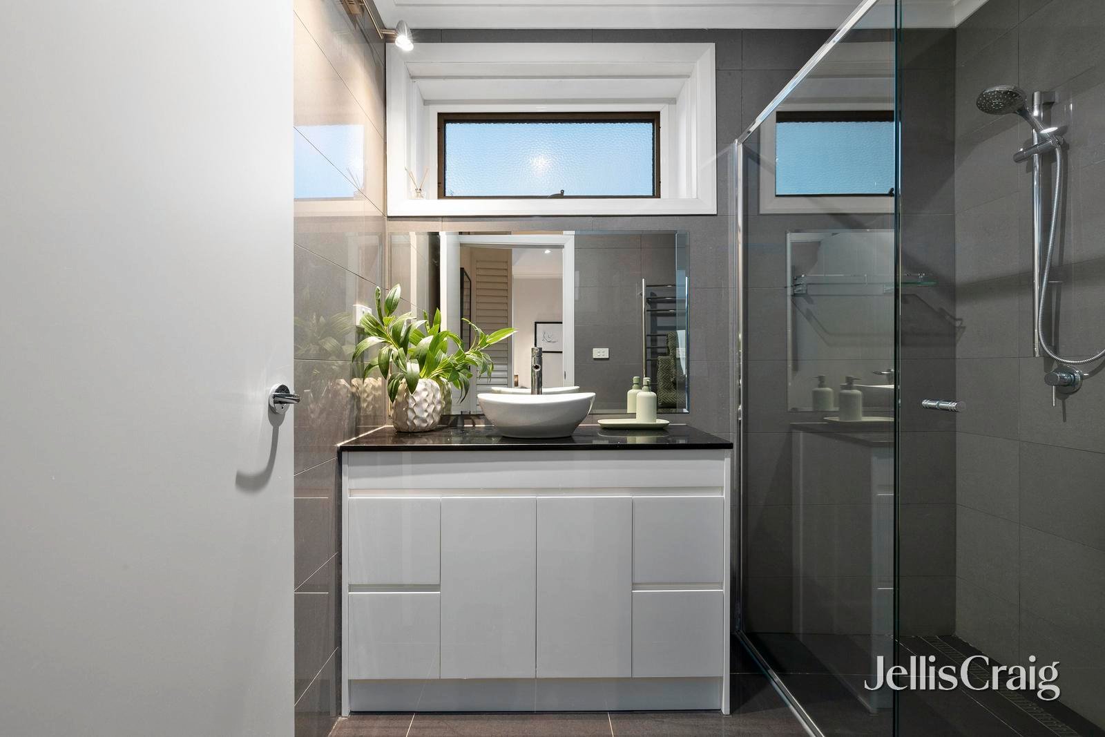 3/35 Black Street, Brighton image 12