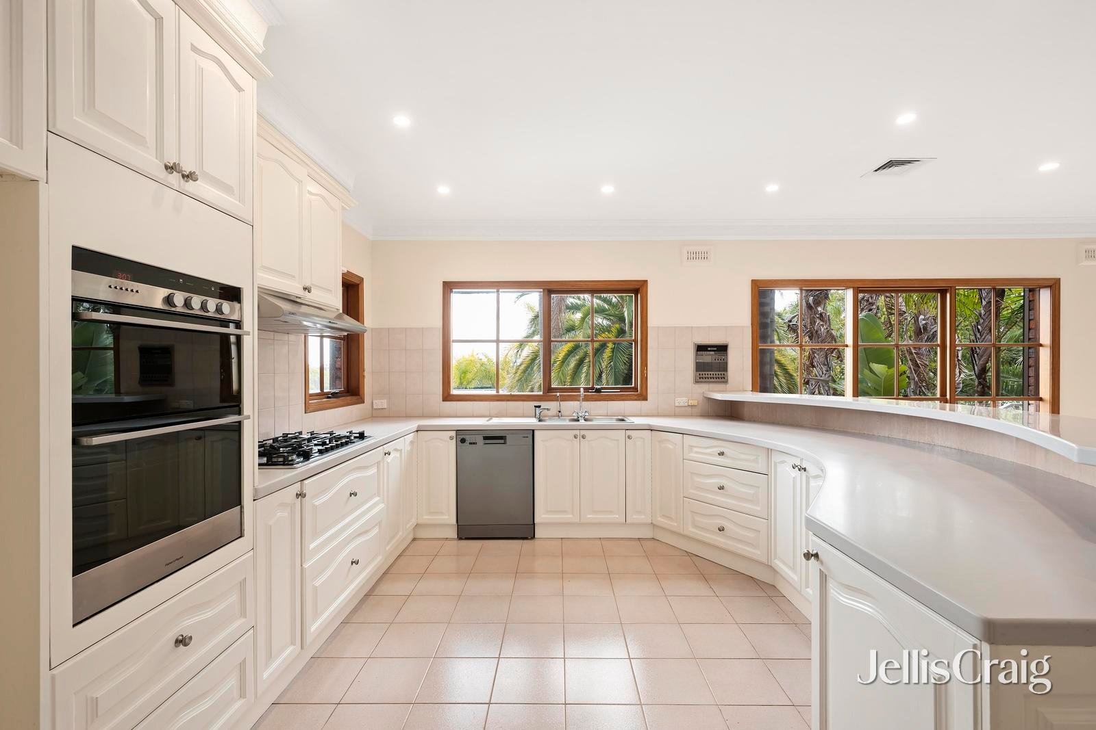 335 Clegg Road, Wandin North image 2
