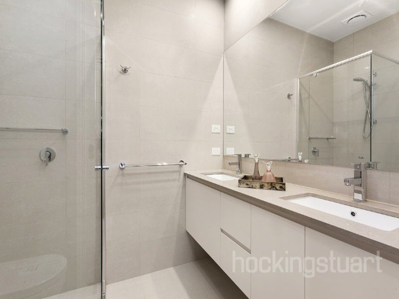 3/35 Kenny Street, Balwyn North image 6