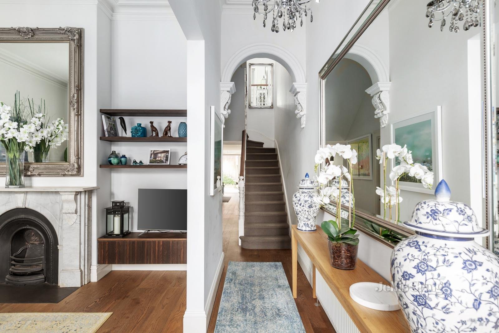 335 Montague Street, Albert Park image 2