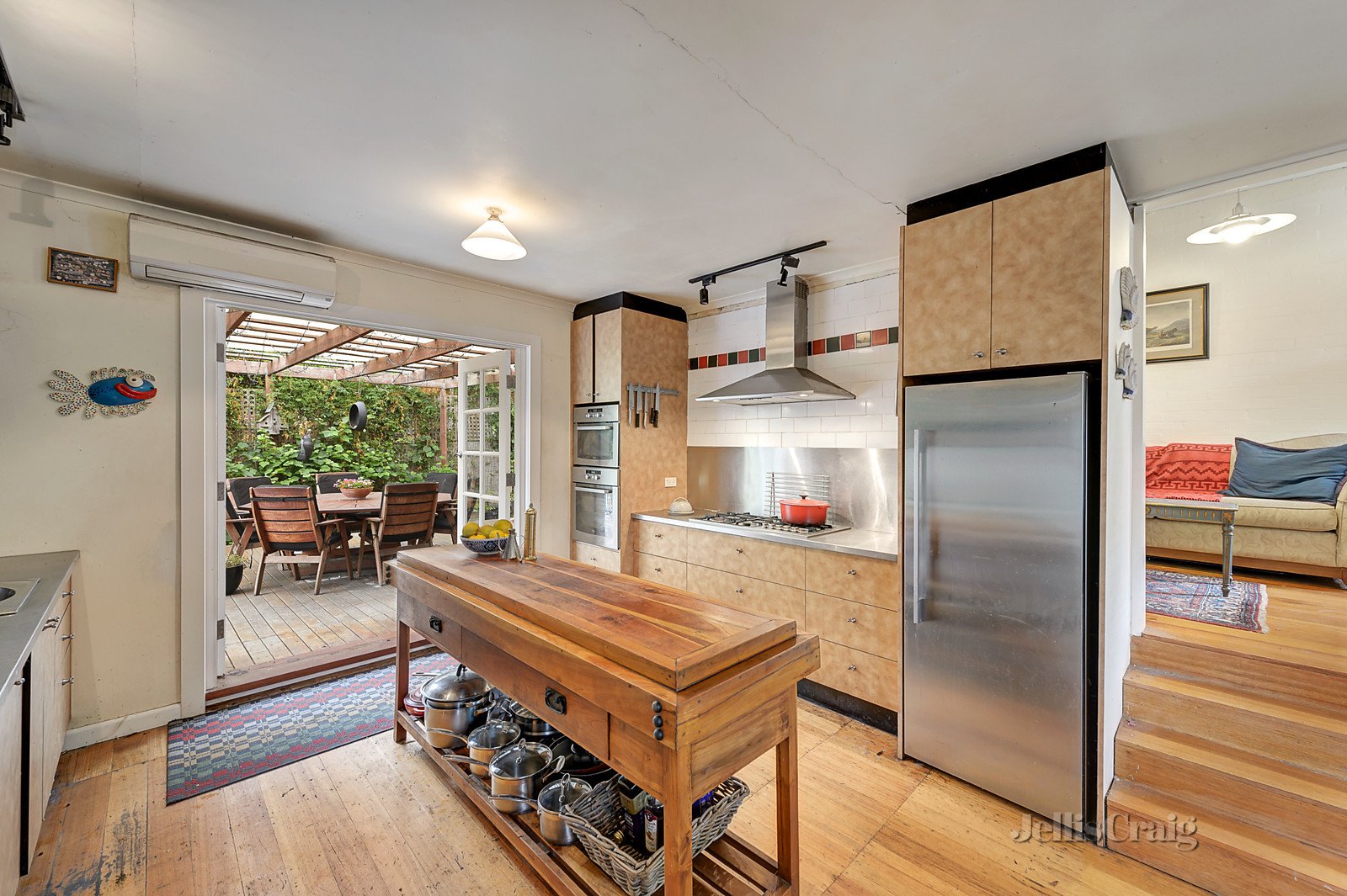 335 Riversdale Road, Hawthorn East image 7