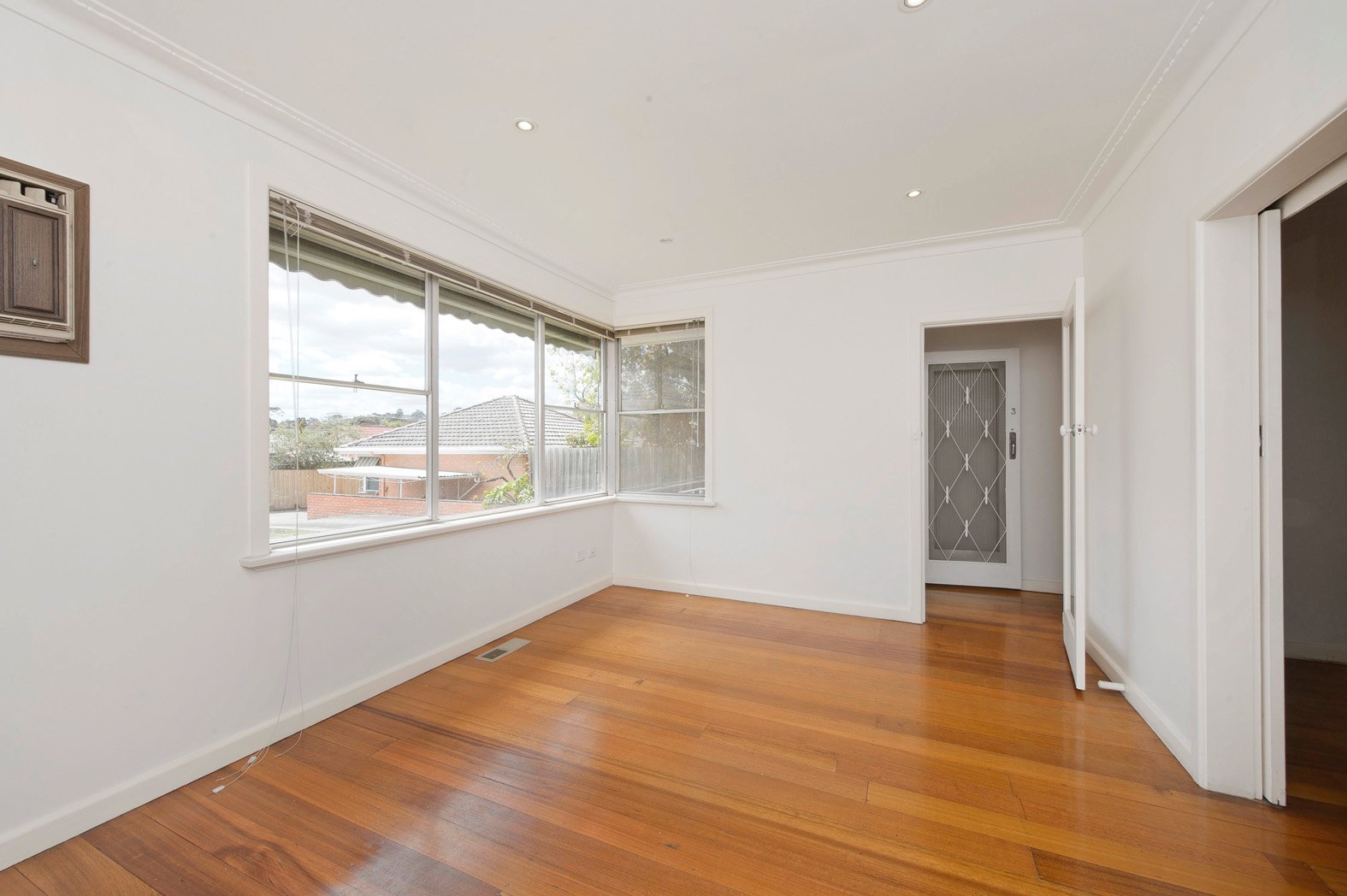 3/35 Weir Street, Balwyn image 4