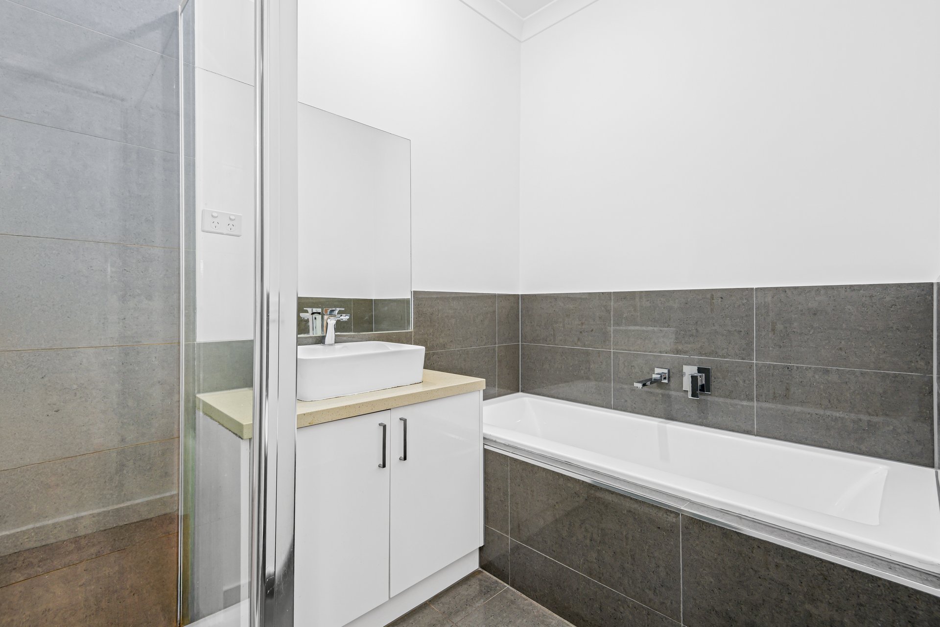 3/35 Whitworth Avenue, Springvale image 6