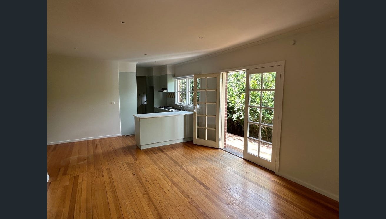 3/351 Elgar Road, Surrey&nbsp;Hills image 2